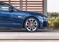 Exterieur_jaguar-xf-saloon-my2020_12
                                                        width=