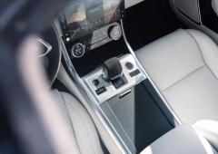 Exterieur_jaguar-xf-saloon-my2020_22
                                                        width=