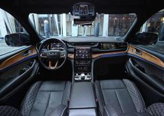 Interieur_jeep-grand-cherokee-4xe-le-suv-americain-est-de-en-propre_1
                                                        width=