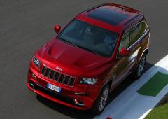 Un badge hellcat et 717 ch pour le jeep grand cherokee 