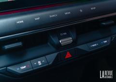 Exterieur_essai-kia-ev9-earth-204ch-oui-la-taille-compte_27