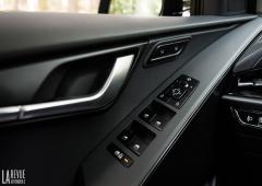 Interieur_kia-niro-hev-essai_5
                                                        width=