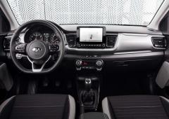 Interieur_kia-stonic-2020-essai_3
                                                        width=