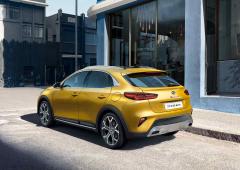 Exterieur_kia-xceed-la-compacte-se-mue-en-suv_3