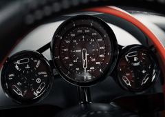 Interieur_koenigsegg-cc850_3
                                                        width=