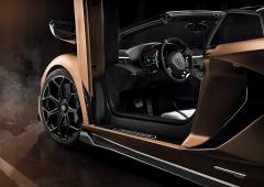 Interieur_lamborghini-aventador-svj-roadster_0