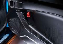 Interieur_lamborghini-huracan-sto-du-circuit-a-la-route_1