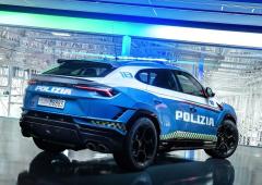 Exterieur_lamborghini-urus-polizia-les-photos-et-les-infos_3