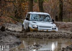 Exterieur_land-rover-defender-d240-s-essai_1