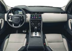 Interieur_land-rover-discovery-sport-d240-r-dynamic-essai_0
                                                        width=