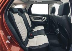 Interieur_land-rover-discovery-sport-d240-r-dynamic-essai_2