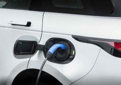 Interieur_range-rover-evoque-p300e-hybride-rechargeable-phev_0
                                                        width=