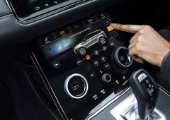 Interieur_range-rover-evoque-p300e-hybride-rechargeable-phev_2