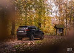 Exterieur_range-rover-velar-phev-my2022-essai_4