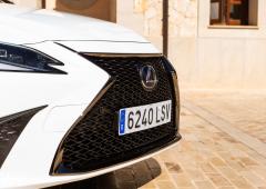 Exterieur_lexus-es-300h-f-sport-2022-essai_17