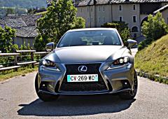 Lexus is une gamme desormais 100nbsp hybride 