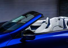 Interieur_lexus-lc-500-cabriolet-regatta-edition_1
                                                        width=