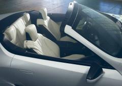 Exterieur_lexus-lc-cabriolet_10
                                                        width=