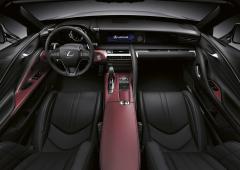 Interieur_lexus-lc-hokkaido-edition_0
                                                        width=