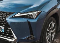 Exterieur_lexus-ux-300e-essai-du-premier-pas-de-lexus-vers-le-100-electrique_14