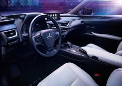 Interieur_lexus-ux-300e_2