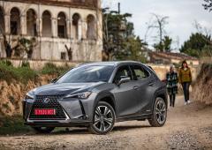 Exterieur_lexus-ux-hybrid_0