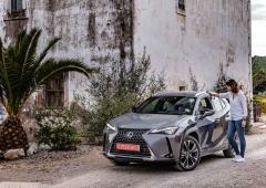 Exterieur_lexus-ux-hybrid_4