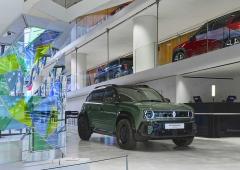Exterieur_renault-the-carwalk-sur-les-champs-elysees_7