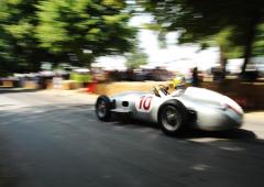 La mercedes w 02 formula one a goodwood 