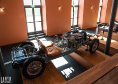 Exterieur_musee-national-de-l-automobile-schlumpf_1