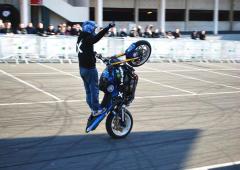 Un show special stunt sur le salon de paris 