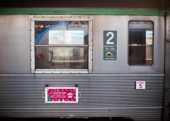 Exterieur_sur-les-rails-du-temps-voyage-retro-a-bord-du-train-de-noel_0
                                                                        width=