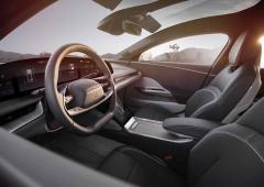 Interieur_lucid-air-lorsque-la-voiture-electrique-se-transforme-en-supercar_0
                                                        width=