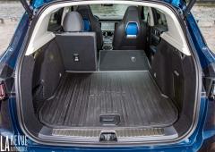 Interieur_lynk-co-01-essai_9