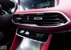 Interieur_mg-ehs-hybrid-essai_7
                                                        width=