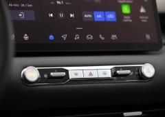 Exterieur_mgs5-ev-un-cran-au-dessus-du-zs-ev-mais-au-niveau-des-autres-essai_15