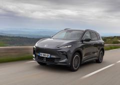 Exterieur_mgs5-ev-un-cran-au-dessus-du-zs-ev-mais-au-niveau-des-autres-essai_3