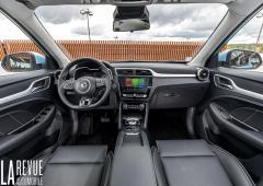 Interieur_mg-zs-ev-essai_0
                                                        width=