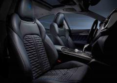 Interieur_maserati-ghibli-hybrid-l-electrique-en-version-petit-bras_1