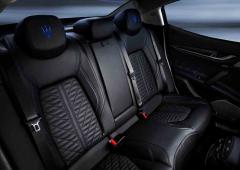 Interieur_maserati-ghibli-hybrid-l-electrique-en-version-petit-bras_2