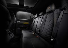 Interieur_reveal-maserati-grecale_2