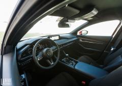 Interieur_mazda-3-skyactiv-d_0