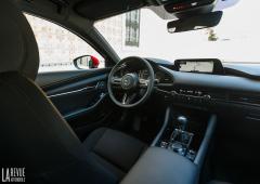 Interieur_mazda-3-skyactiv-d_3
                                                        width=