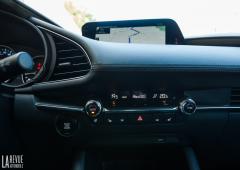 Interieur_mazda-3-skyactiv-d_9