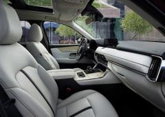 Exterieur_mazda-cx-80-les-photos-et-les-infos-de-ce-nouveau-grand-suv_11