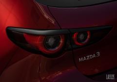 Exterieur_essai-mazda-3-exclusive-2-0l-e-skyactiv-x-mazda-m-hybrid-186ch_6
                                                        width=