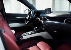 Interieur_mazda-mx-5-100eme-anniversaire_1