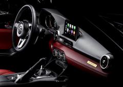 Interieur_mazda-mx-5-eunos-edition_1