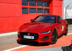 Exterieur_comparatif-mazda-mx-5-1-5-vs-jaguar-f-type-v8_4