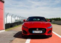 Exterieur_comparatif-mazda-mx-5-1-5-vs-jaguar-f-type-v8_6